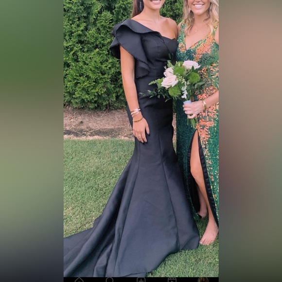 PROM DRESS FOR SALE!! - Picture 1 of 1